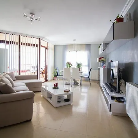 Magnificent At The Sea - Yacht Club - - Natural Reserve דירה